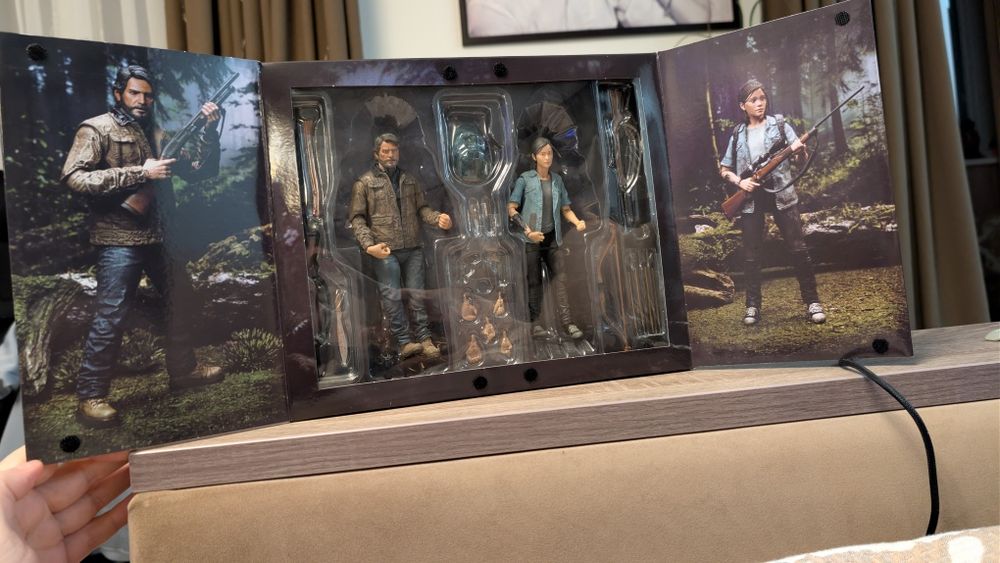 Єкшн фігурки Last of Us