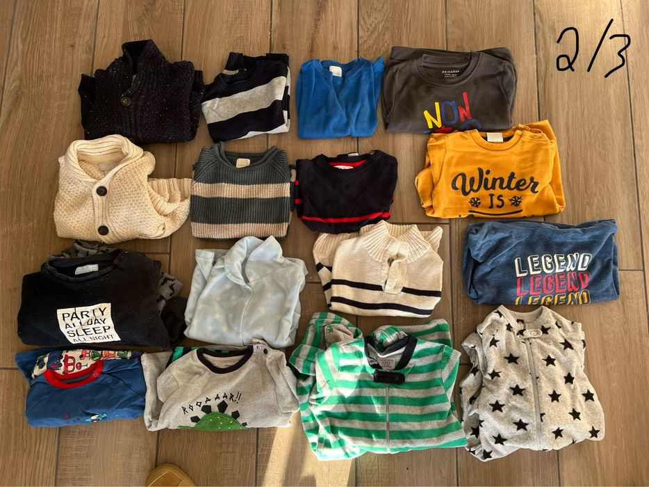 Cerca de 200 peças de roupa para criança dos 18 meses aos 3 anos