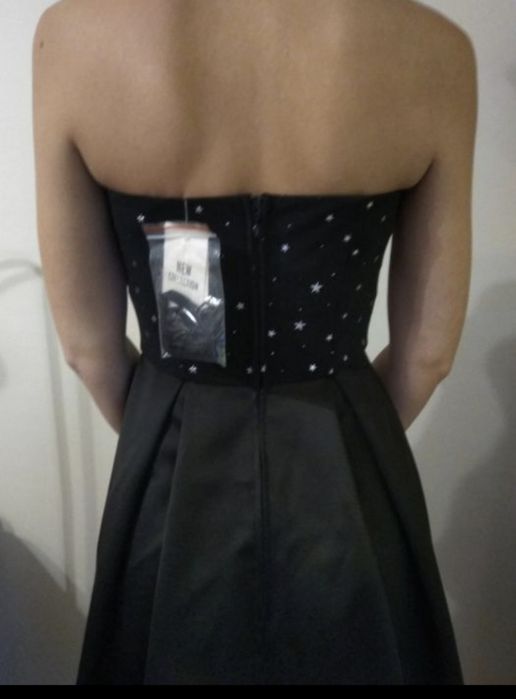 Czarna elegancka sukienka