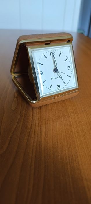 Zegarek z budzikiem COLUMBIA podróżny