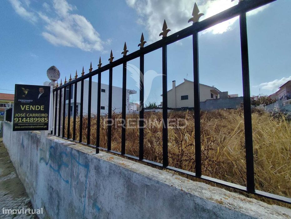Terreno Urbano para Construção Charneca da Caparica