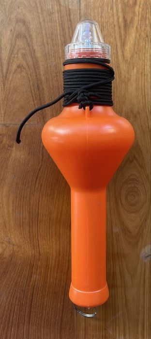 Luz Flutuante / Luz boia Salva-Vidas