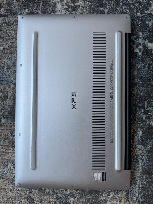 Dell xps 13 7390 I7 1051OU