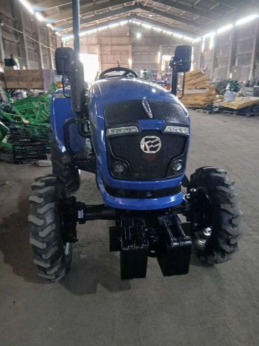 Мінітрактор DongFeng 244 DG2U 4х4 24 к.с. Комплект масел Гарантія2р