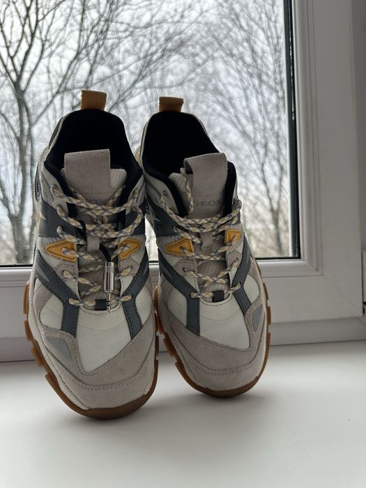 Кросівки Geox 40 розмір