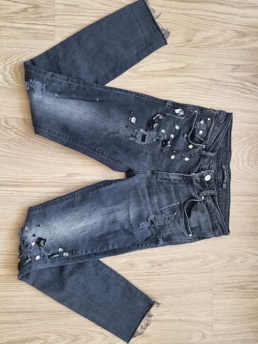 OFERTA PORTES - Calças de Ganga Cinzentas com Brilhantes Zara (Nr34)