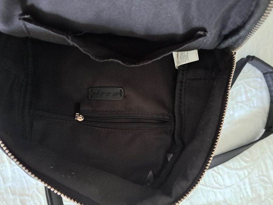 Super cute black backpack64585601750147124