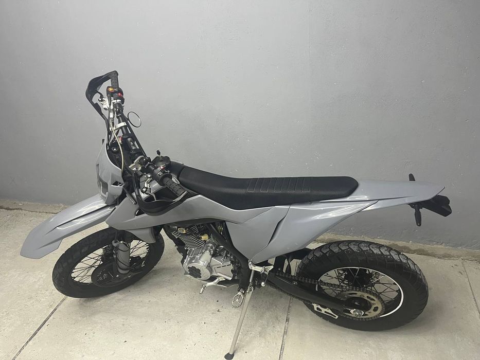 Продам кові адванс 250