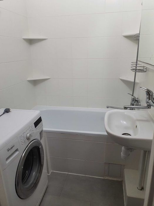 Komfortowe 3-pokojowe mieszkanie z balkonem Bojary, blisko centrum.