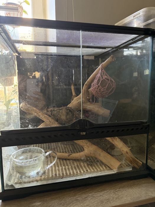 Продам террариум Exo terra 45/45/45