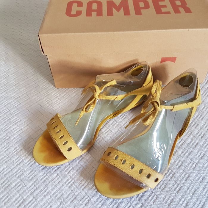 Sandálias Camper 38 amarelo