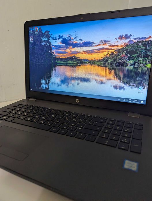HP 250 g6 Core i3 6 gen / 8gb ОЗУ/Акб 6 годин!