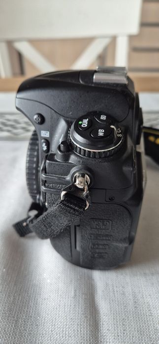 Kompletny zestaw Nikon D300 | Grip | Bateria i Ładowarka | Gotowy do zdjęć