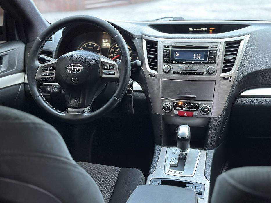 Продам Subaru Legacy 2013 2.5 газ/бензин автомат