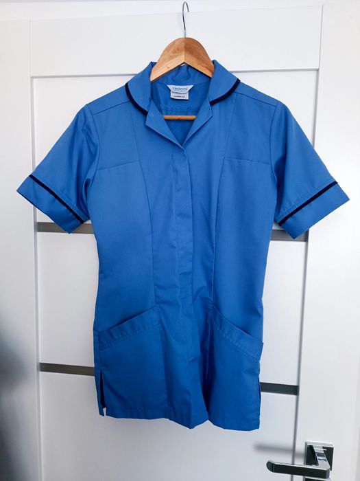 Bluza medyczna niebieska