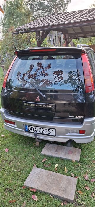 Mitsubishi Space Runner