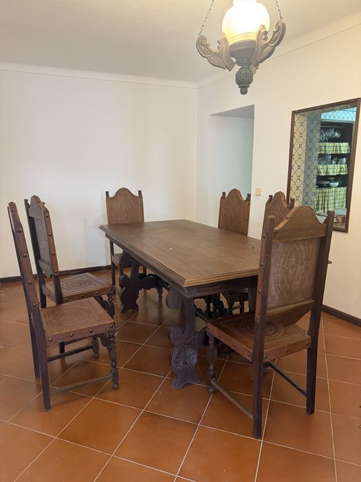 Mesa de Sala de Jantar + 6 cadeiras