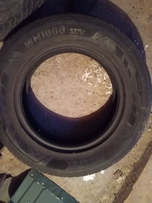 Продам 3 колеса,пара і розпаровка.