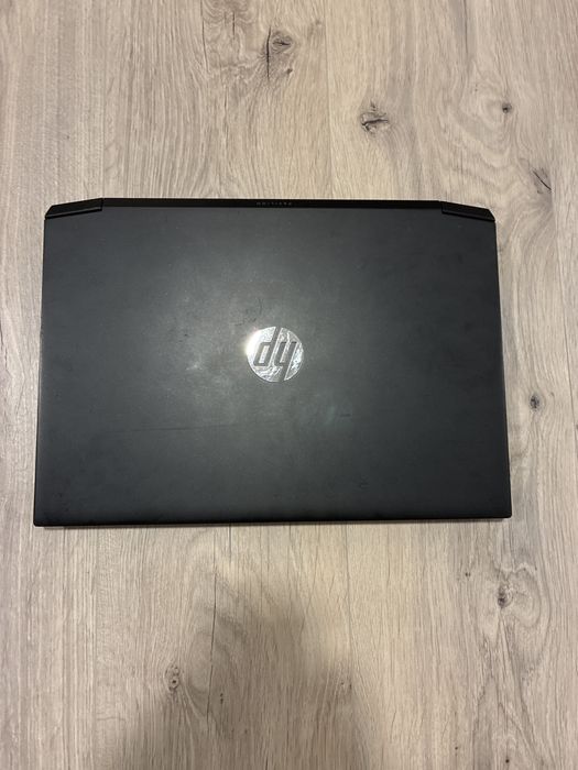HP Pavilion Gaming 15 - Ryzen 5 + GTX 4GB - 8GB/512GB SSD