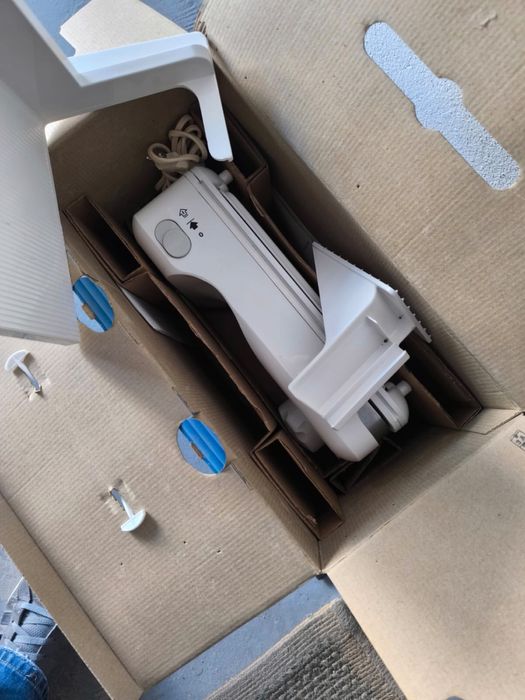 Fiambreira electrica sem uso