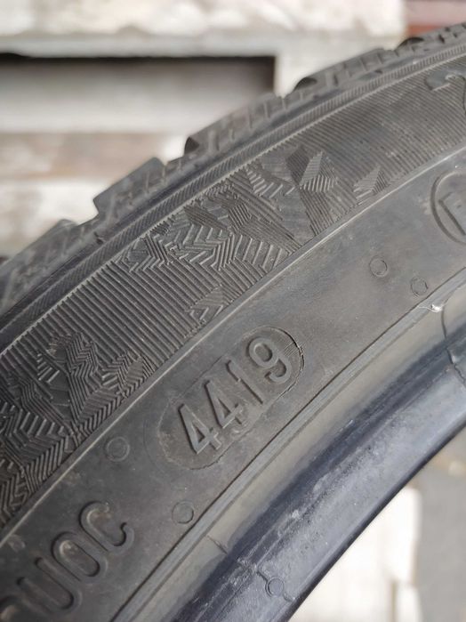4x używane opony zimowe 235/40 R19 Semperit Gwarancja montaż