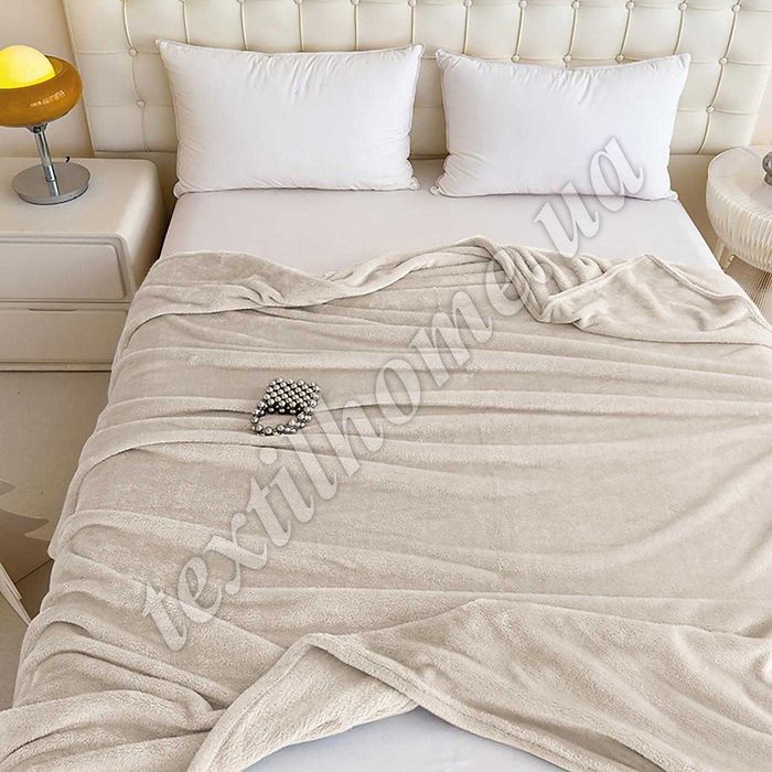Велюрове покривало однотонне | 150×200 та 200×230 | М’яке, стильне