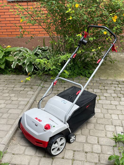 Оренда аератора / скарифікатора AL-KO Combi Care 38 E Comfort