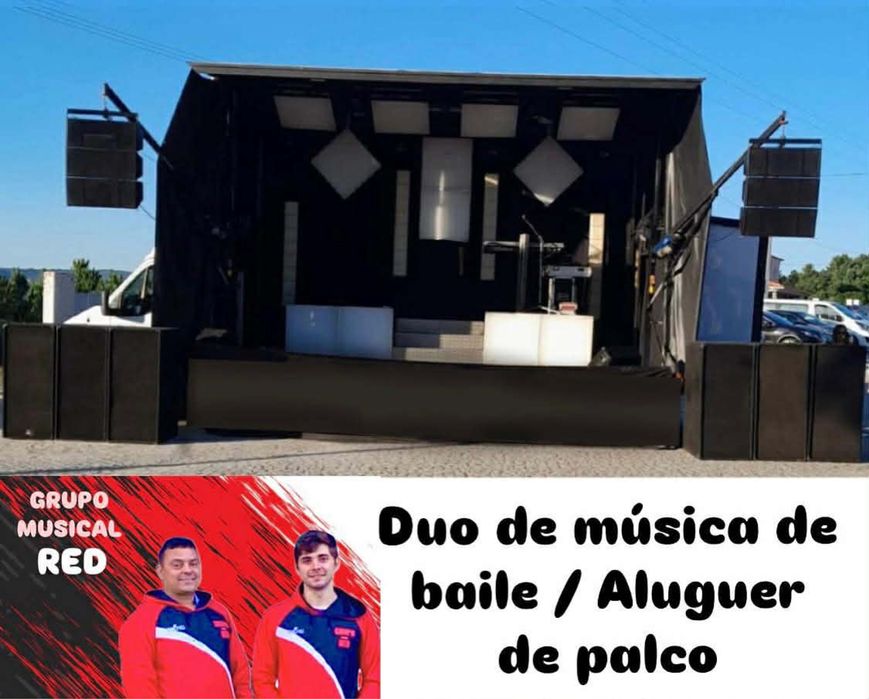 Vendo 2 estrados e as escadas para teclado ou bateria