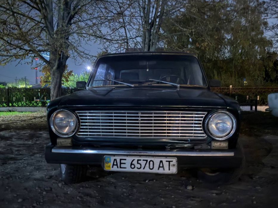 автомобиль ваз 2101