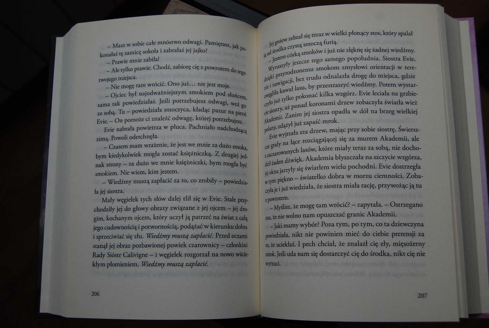 Akademia Pennyroyal. M.A. Larson- Kśiążka-