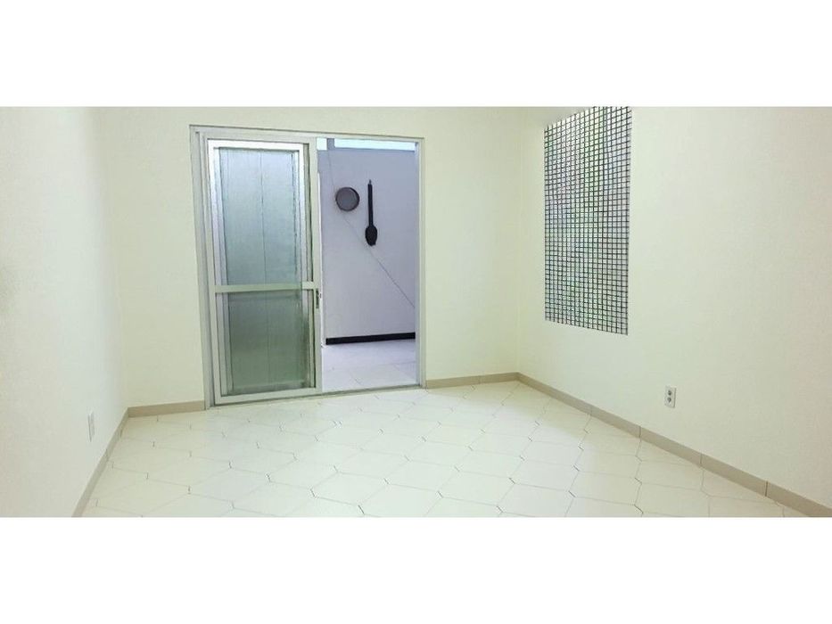 LOJA - Vila Nova de Stº. André