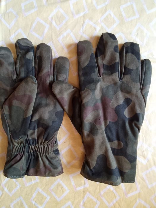 Рукавиці зимов військові.