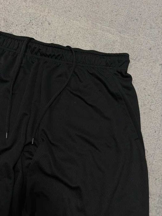 Czarne sportowe spodenki Nike Swoosh Dri-Fit XL