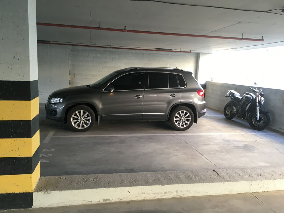 Паркінг. Паркові озера. Оренда. Продаж.