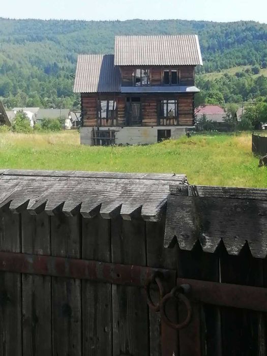 Продається деревяний будинок в Долинському районі,с.Шевченкове