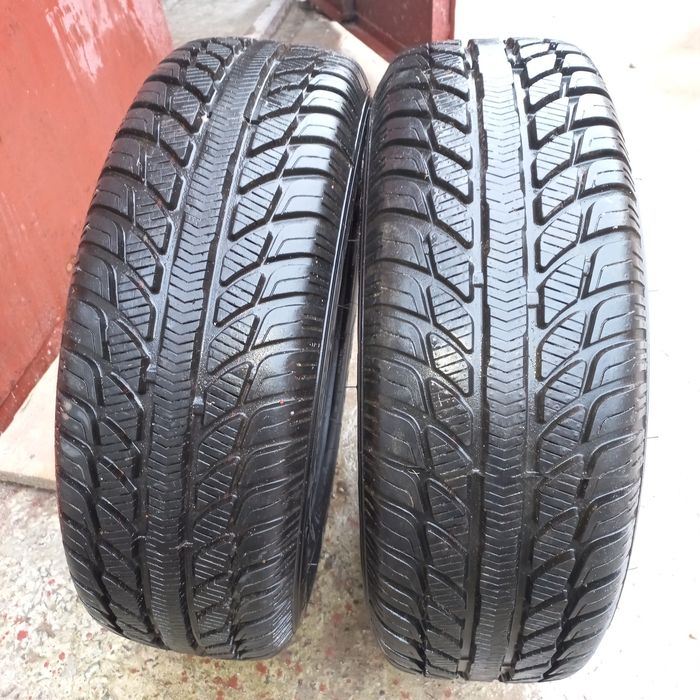 Продам шини 195 65 15.
