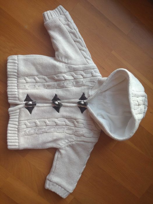 Sweter dla niemowlaka 56-62