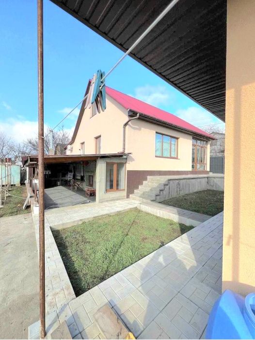 Гарний будинок Нерубайське НАТІ 100% готовности з мебелью!