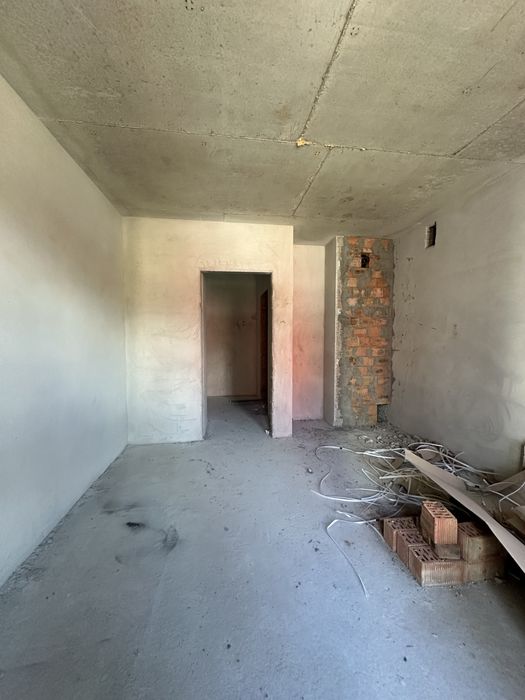 Двокімнатна квартира біля міського парку