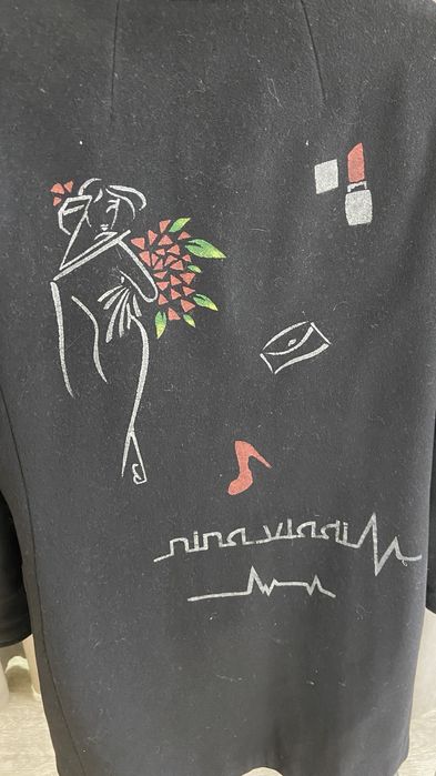 Стильне жіноче пальто — чорне — демісезон Бренд — Nina Vladi