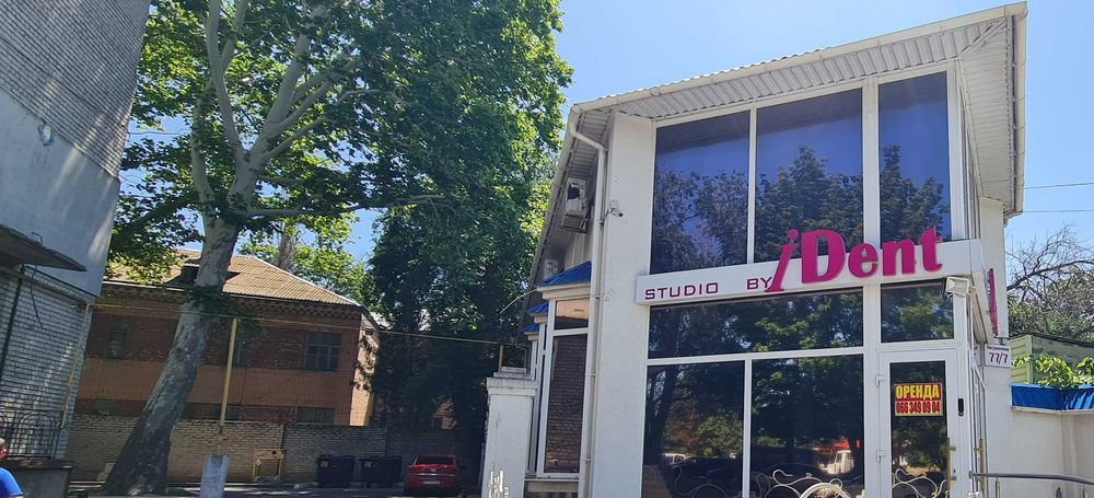 Оренда фасадного приміщення по вул. Погранична. 200 кв.м.