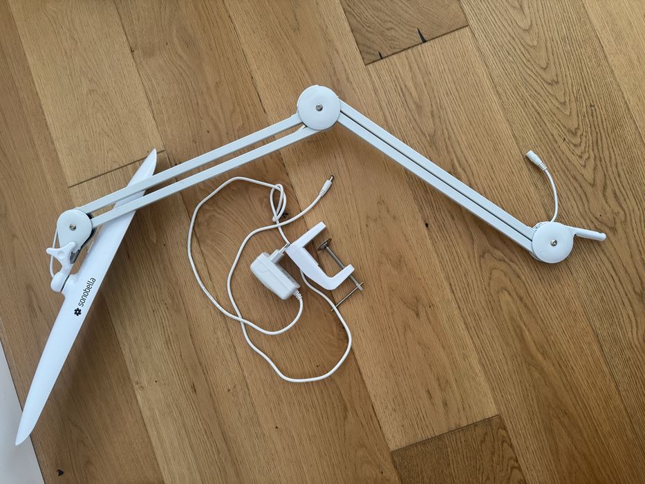 Lampa Sonobella do stylizacji paznokci