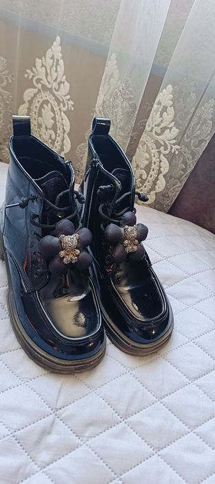 Ботінки холодна осінь