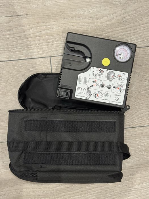 Автомобільний компресор з герметиком + сумка | Ремкомплект для шин