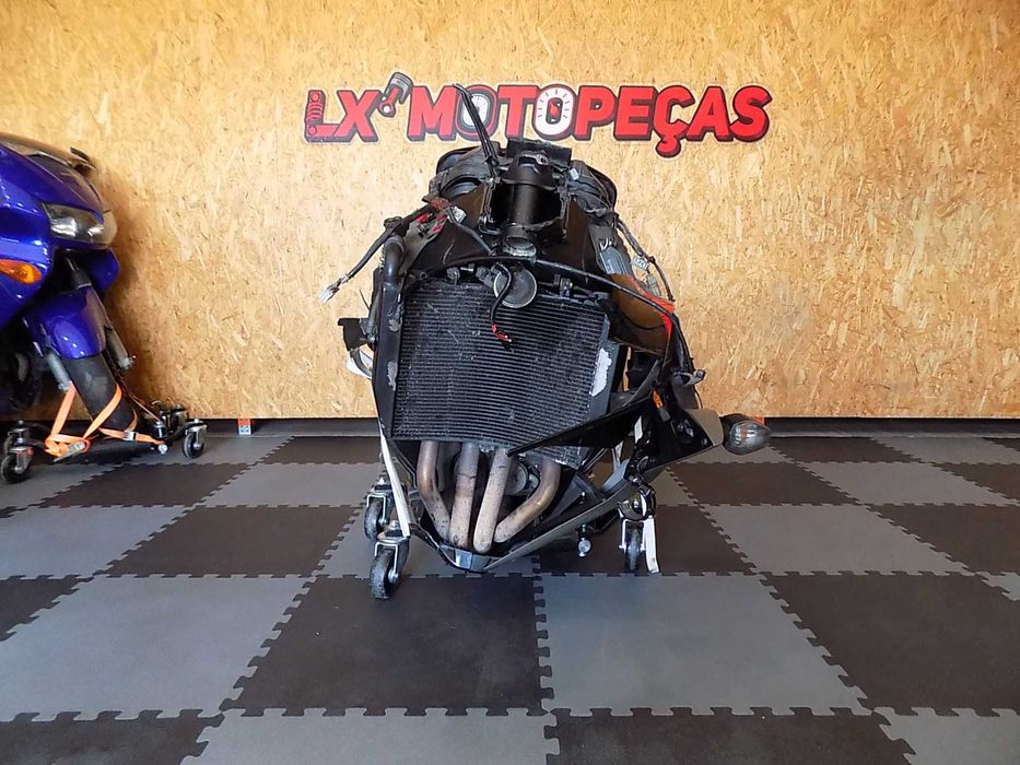 Hondas Cbr 600 RR 2007 para peças.