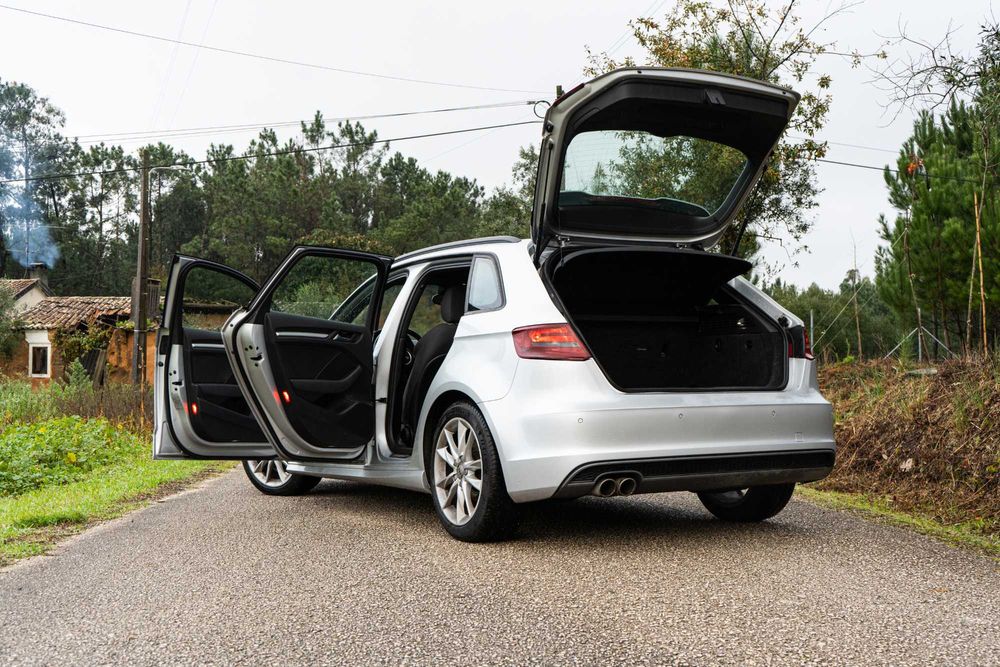 Audi A3 2.0 tdi 184cv Sline