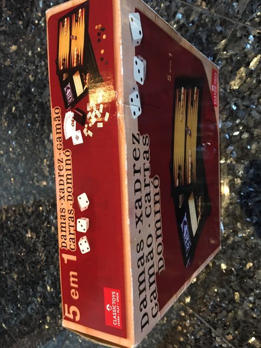 Jogos de mesa Novo Embalado