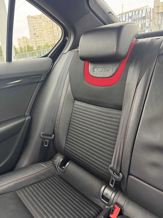 Продам автомобіль Skoda Octavia VRS 2.0