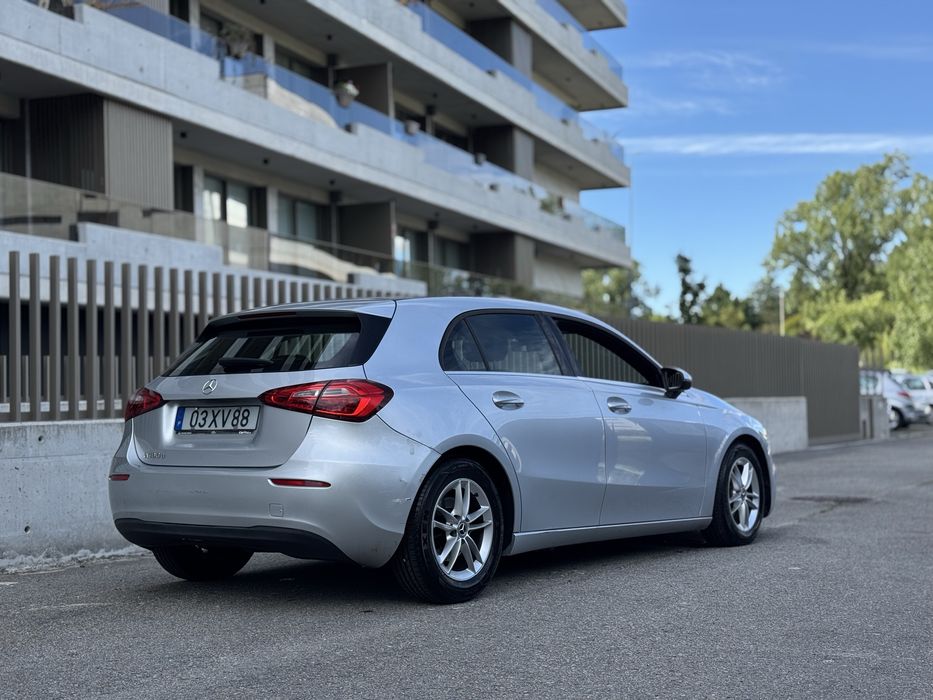 MERCEDES A180d AUTO| 2019 | 120.000 KMS | Nacional