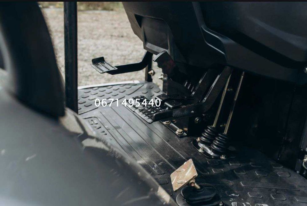 Трактор Скаут ТЕ-504 Рівна підлога + Гума Armour + 2 циліндра + Реверс